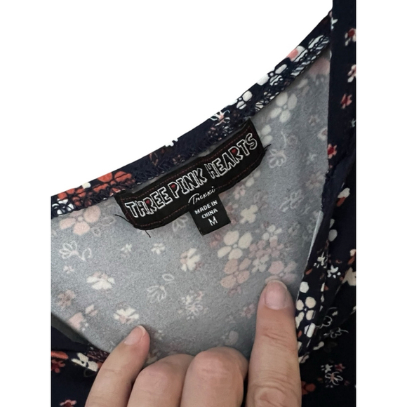 Girls Three Pink Hearts Floral Dress Size M Navy Blue - Picture 2 of 3